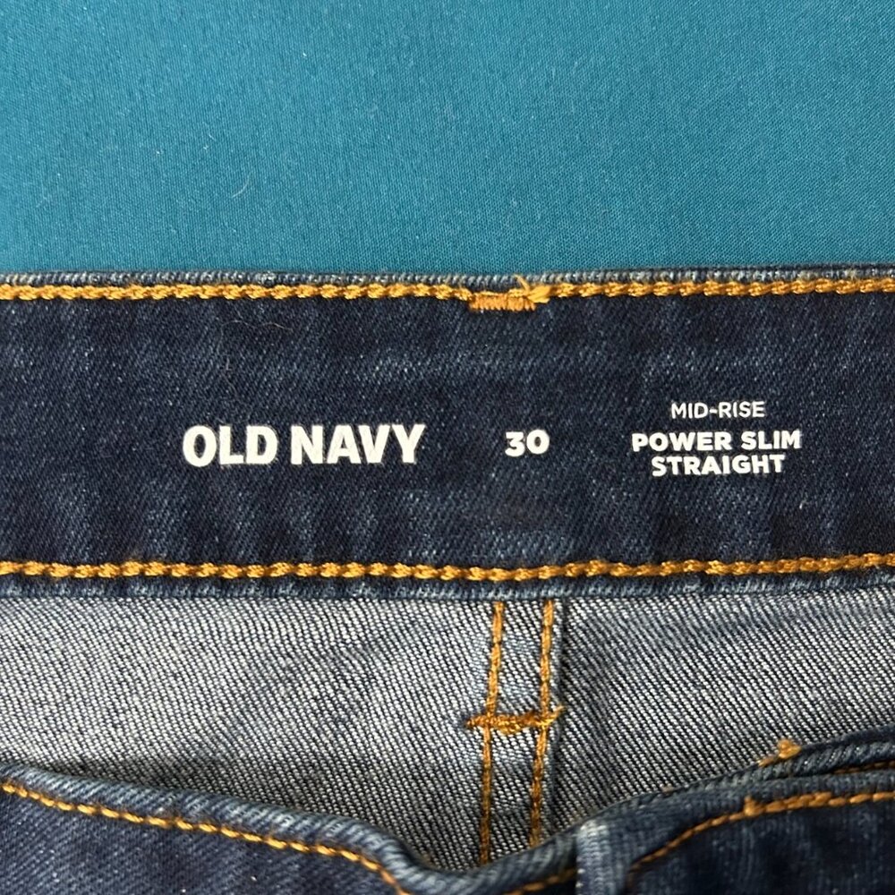 Old Navy Plus Size Mid Rise Power Slim Straight Jeans - Picture 9 of 13
